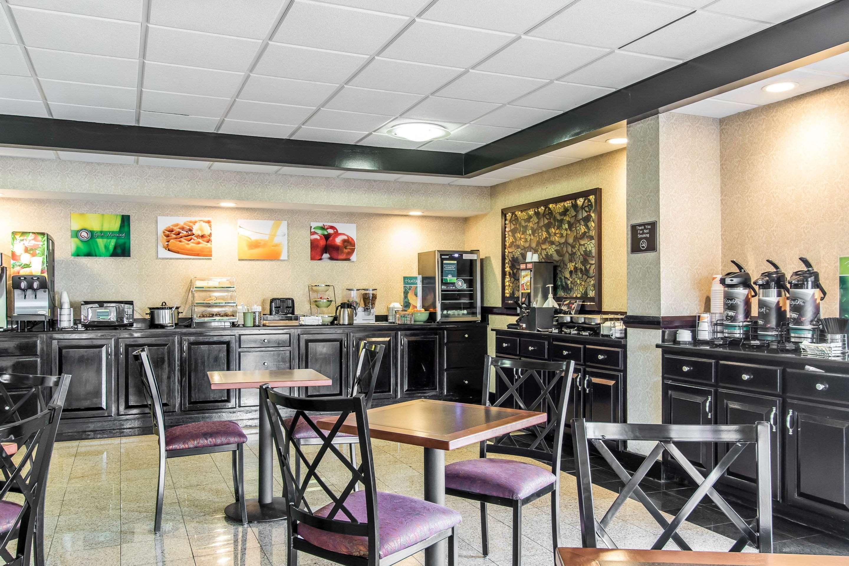 Quality Inn & Suites Memphis East Esterno foto