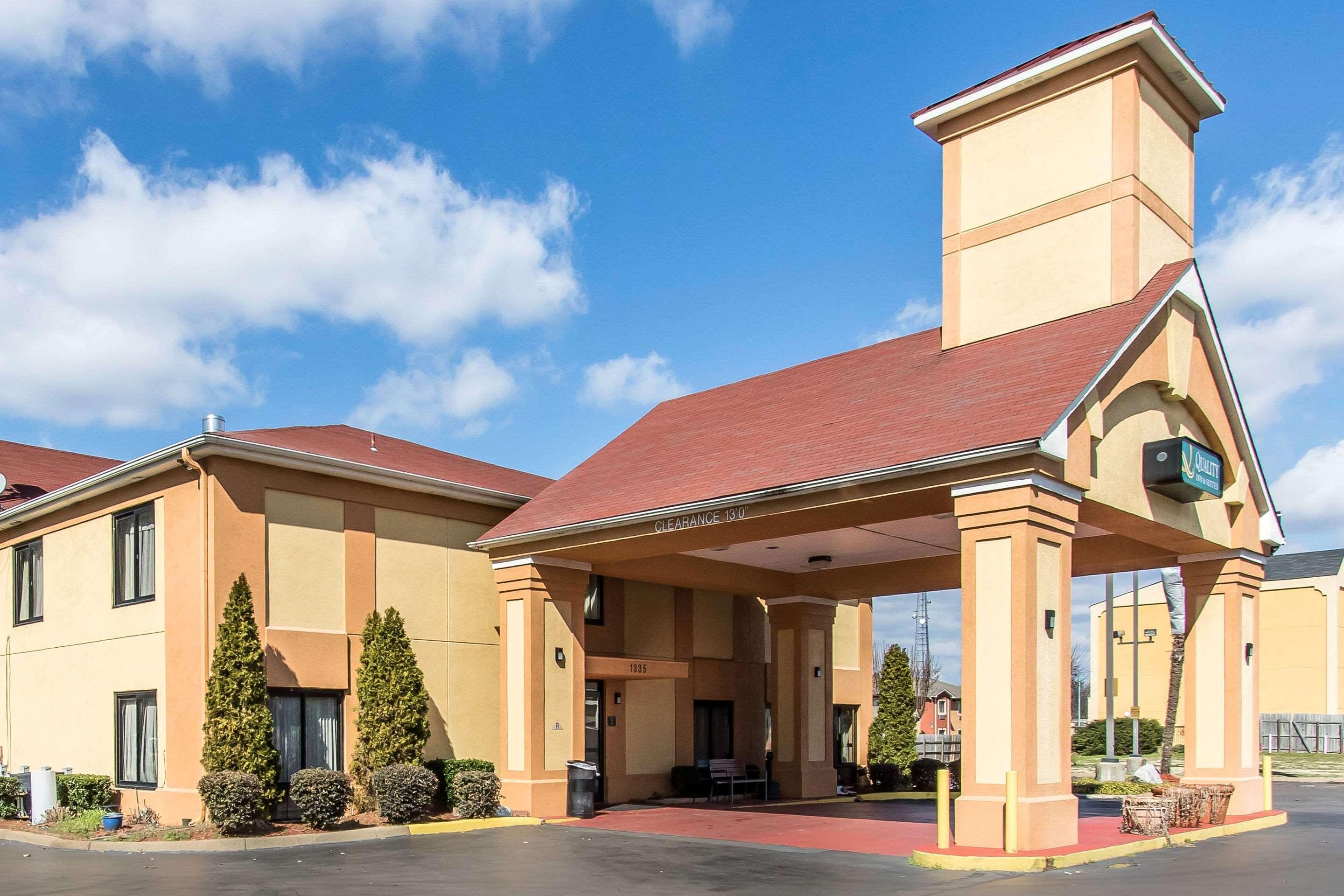 Quality Inn & Suites Memphis East Esterno foto