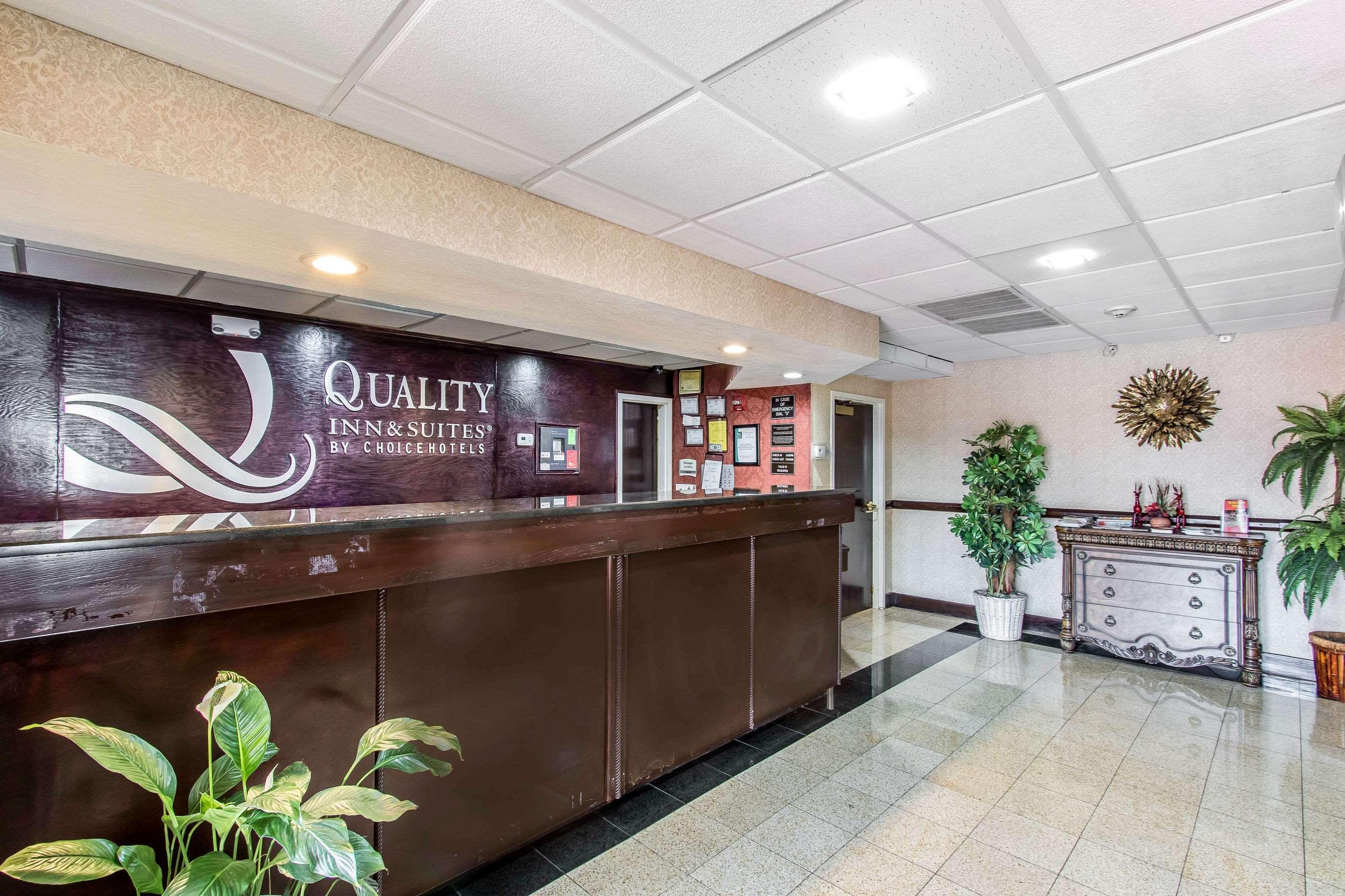 Quality Inn & Suites Memphis East Esterno foto